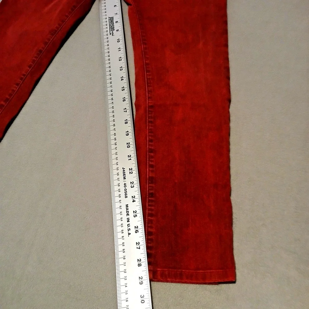 True Religion Red Vintage Rocco Mens Relaxed Skinny Jeans Size 30‎